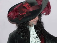 Barockhut mit Strau�enfeder