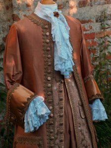 Habit eines H�flings des Rokoko